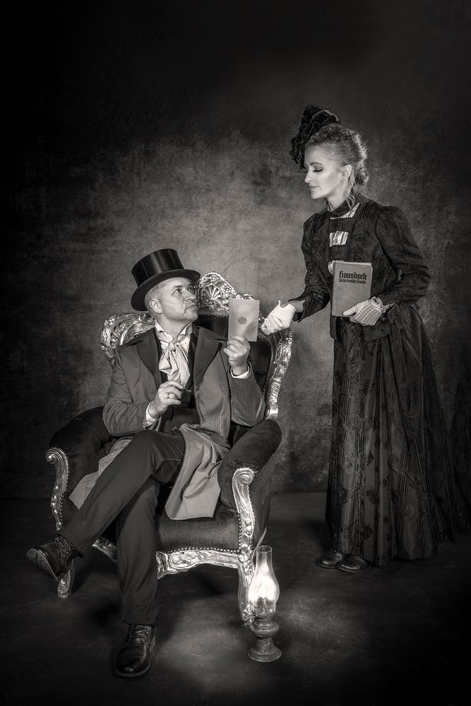 die Gouvernante Foto & Bild studio, monochrome, portrait Bilder auf