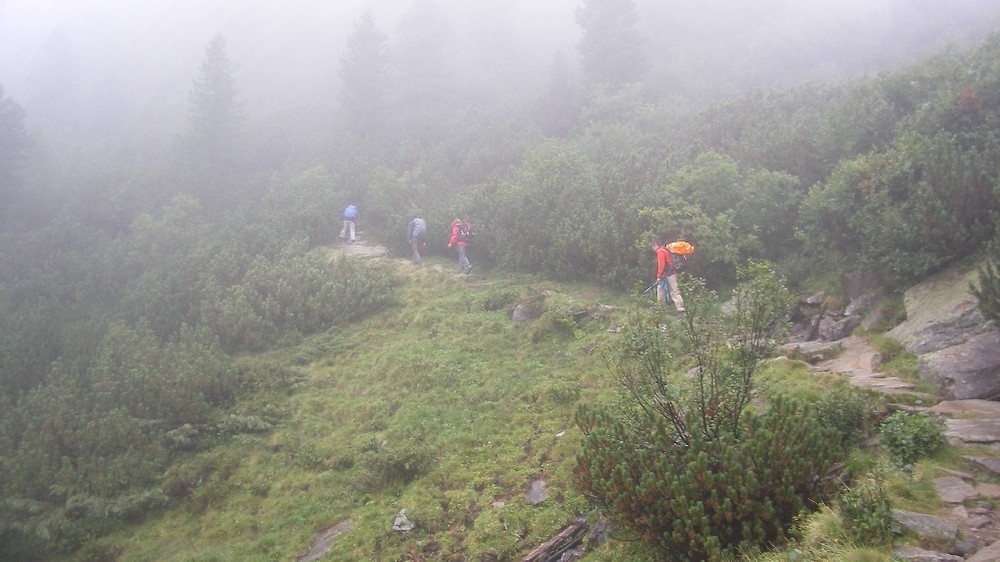 die grandiose Bergwelt bleibt weiterhin verborgen...