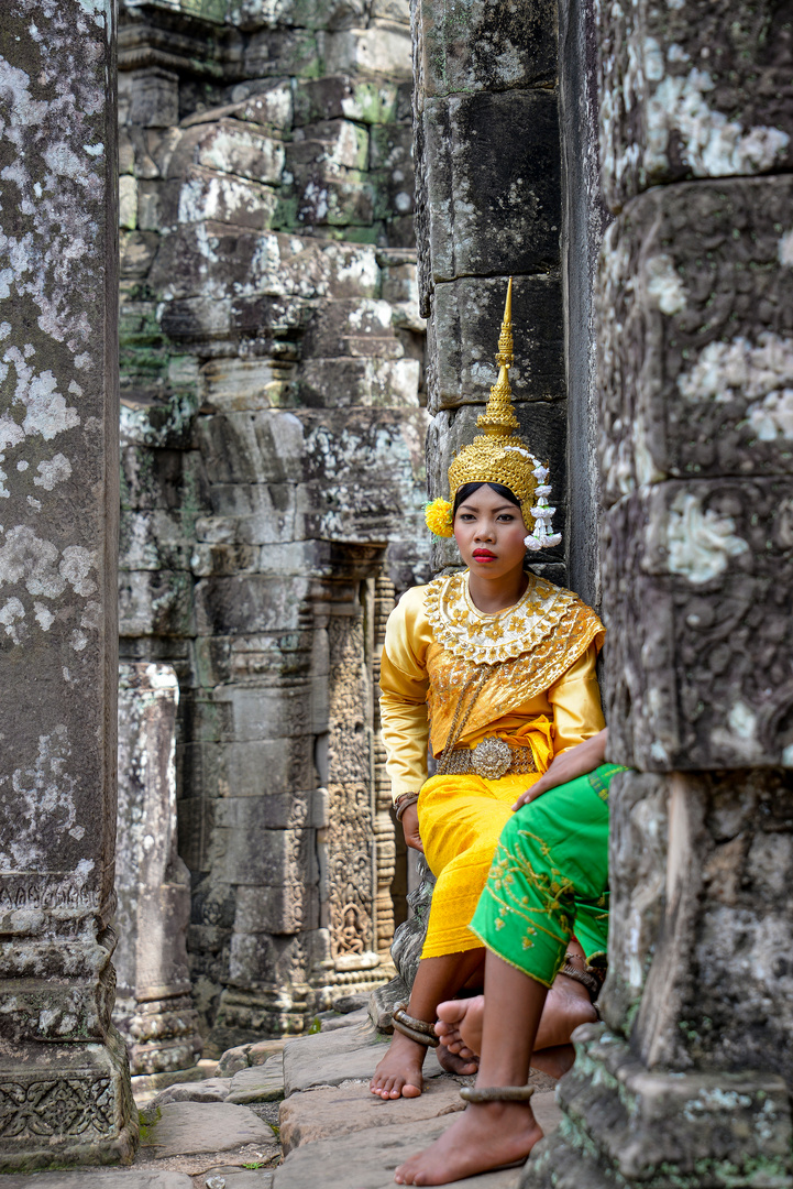 Die Grazien vom Bayon Tempel 02