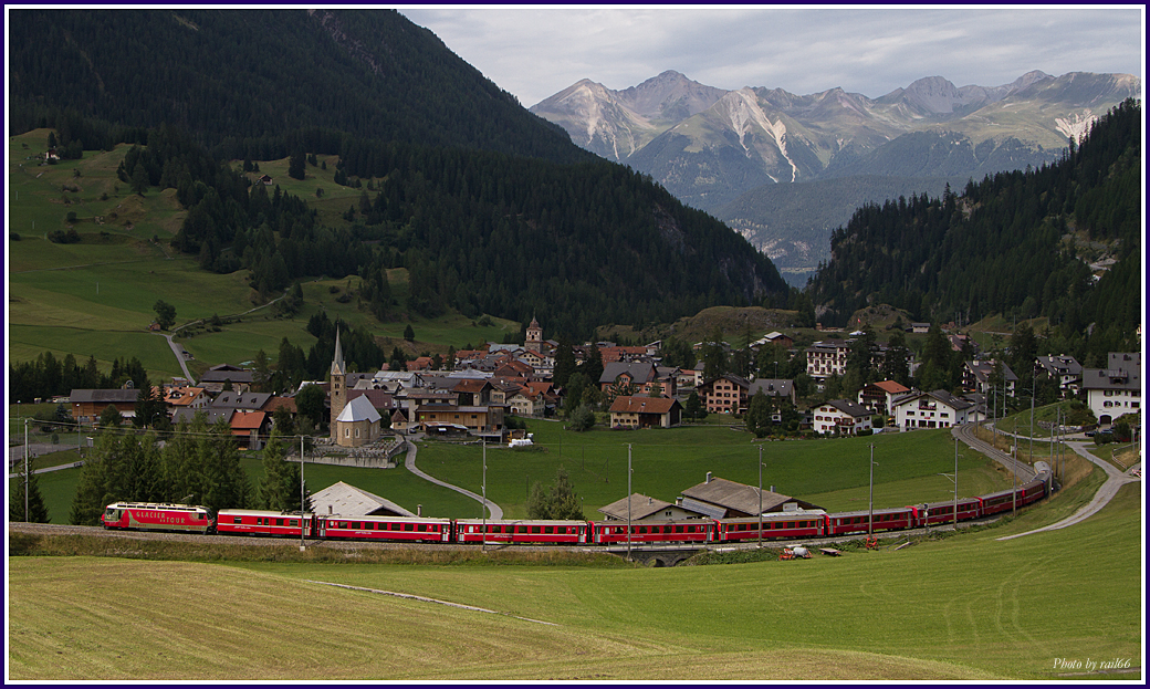 Die größte Eisenbahnplatte der Welt.