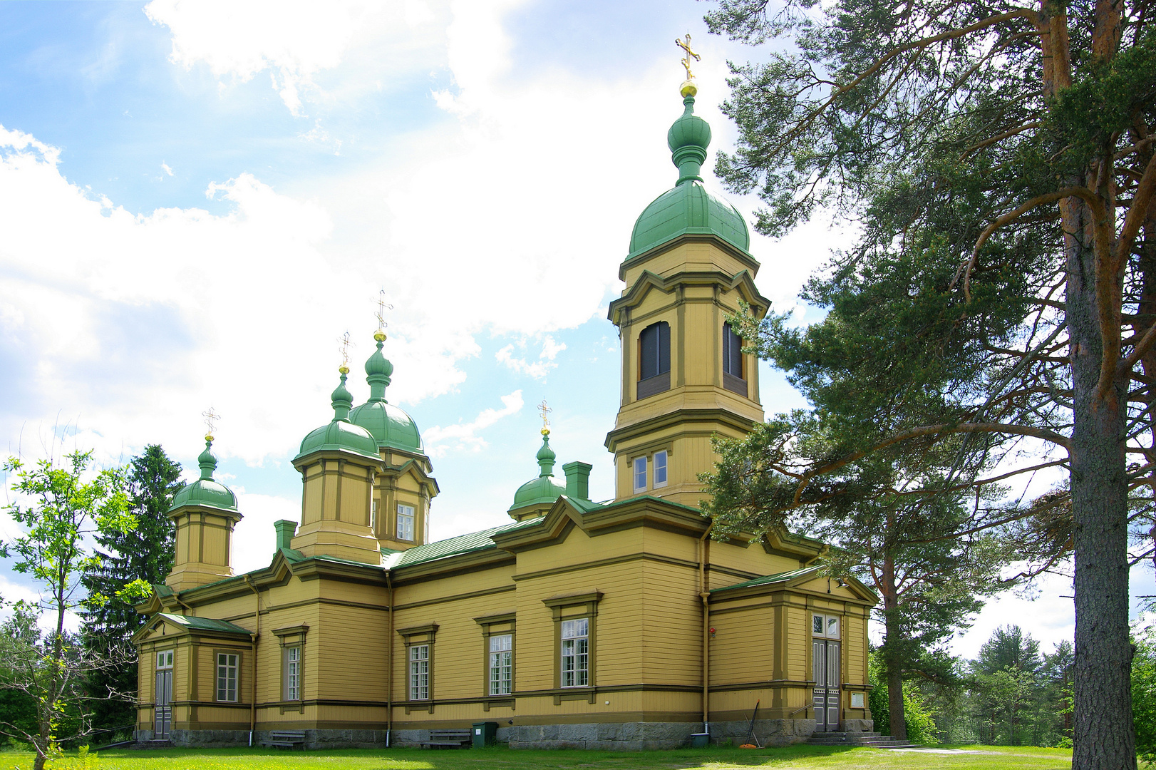 die größte orthodoxe Holzkirche Finnlands: Elian kirkko in Ilomantsi 