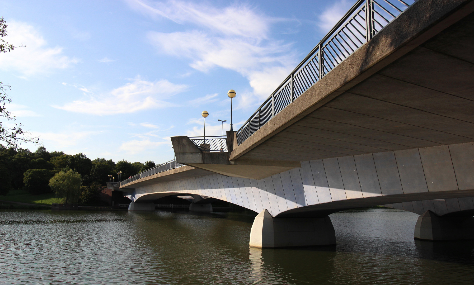 Die große Brücke über den Münsteraner Aasee