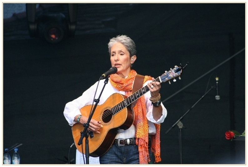 Die große Folk-Ikone Joan Baez