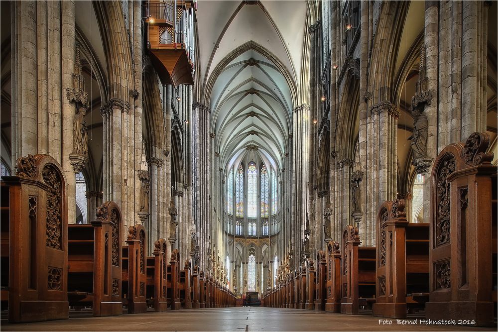die große Kirche zu Köln ......... am Rhein