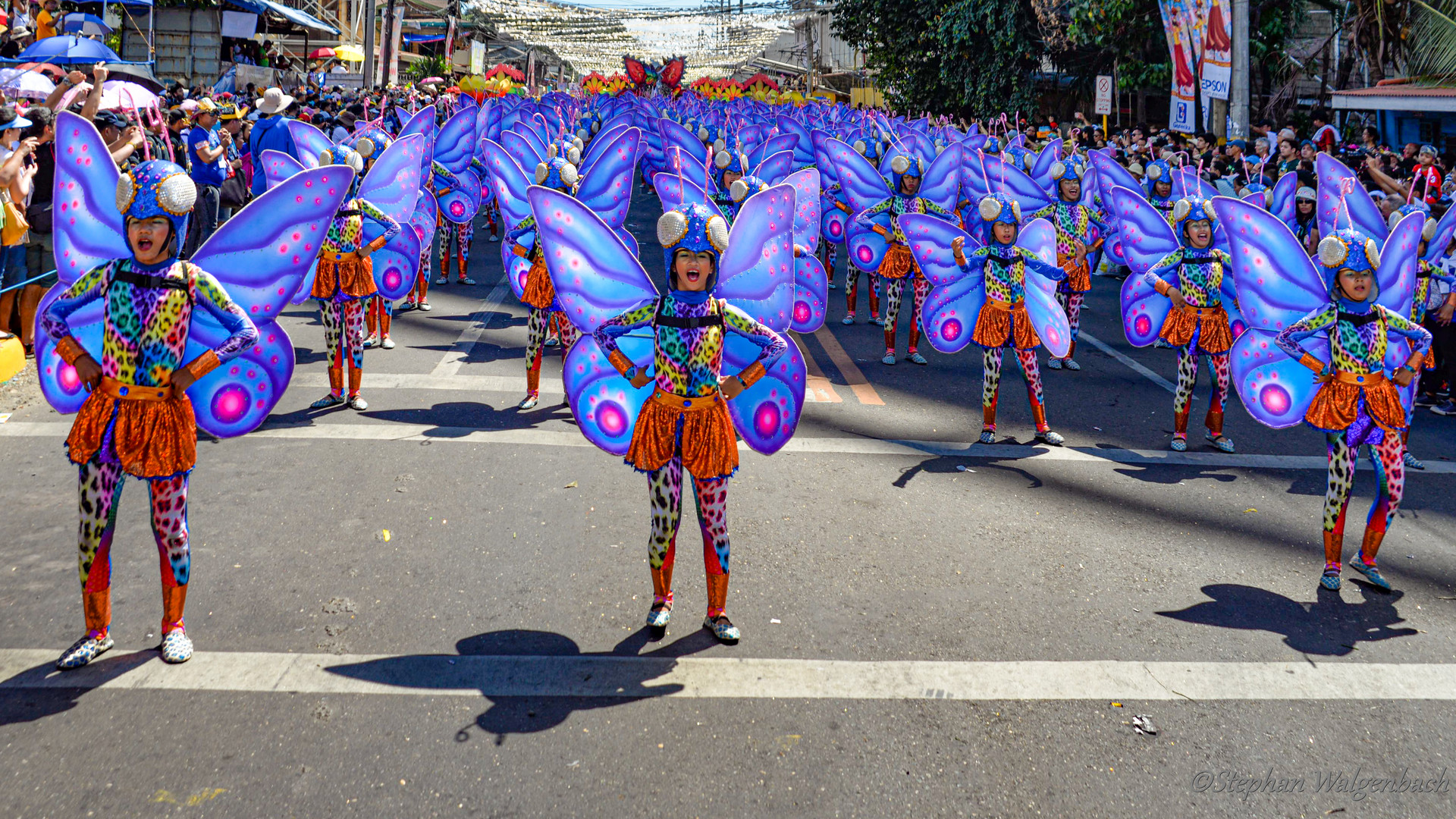 Die große Parade im Sinulog Cebu