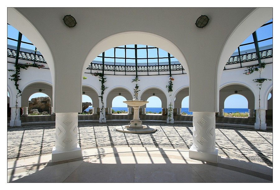 Die große Rotunde in der Therme