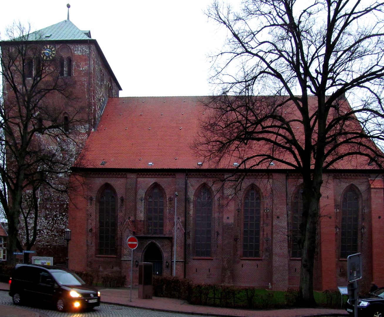 die  großen St. Wilhadi Kirche .... 