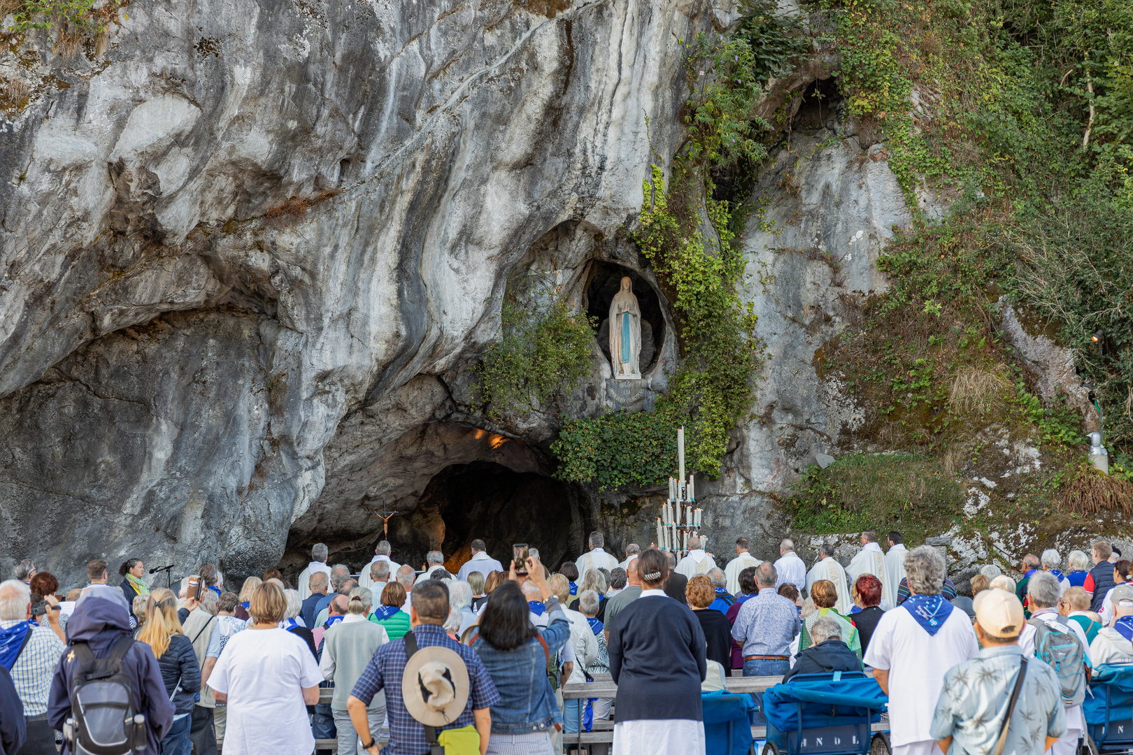 Die Grotte de Massabielle von Lourdes   