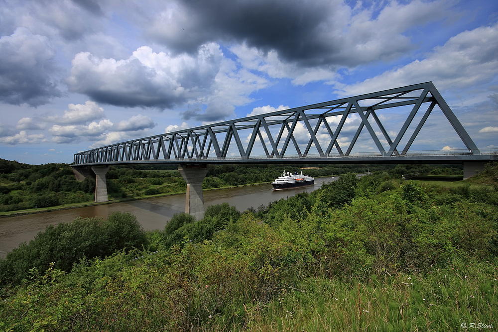 Die Grünentaler Hochbrücke Foto & Bild | architektur, straßen & brücken ...