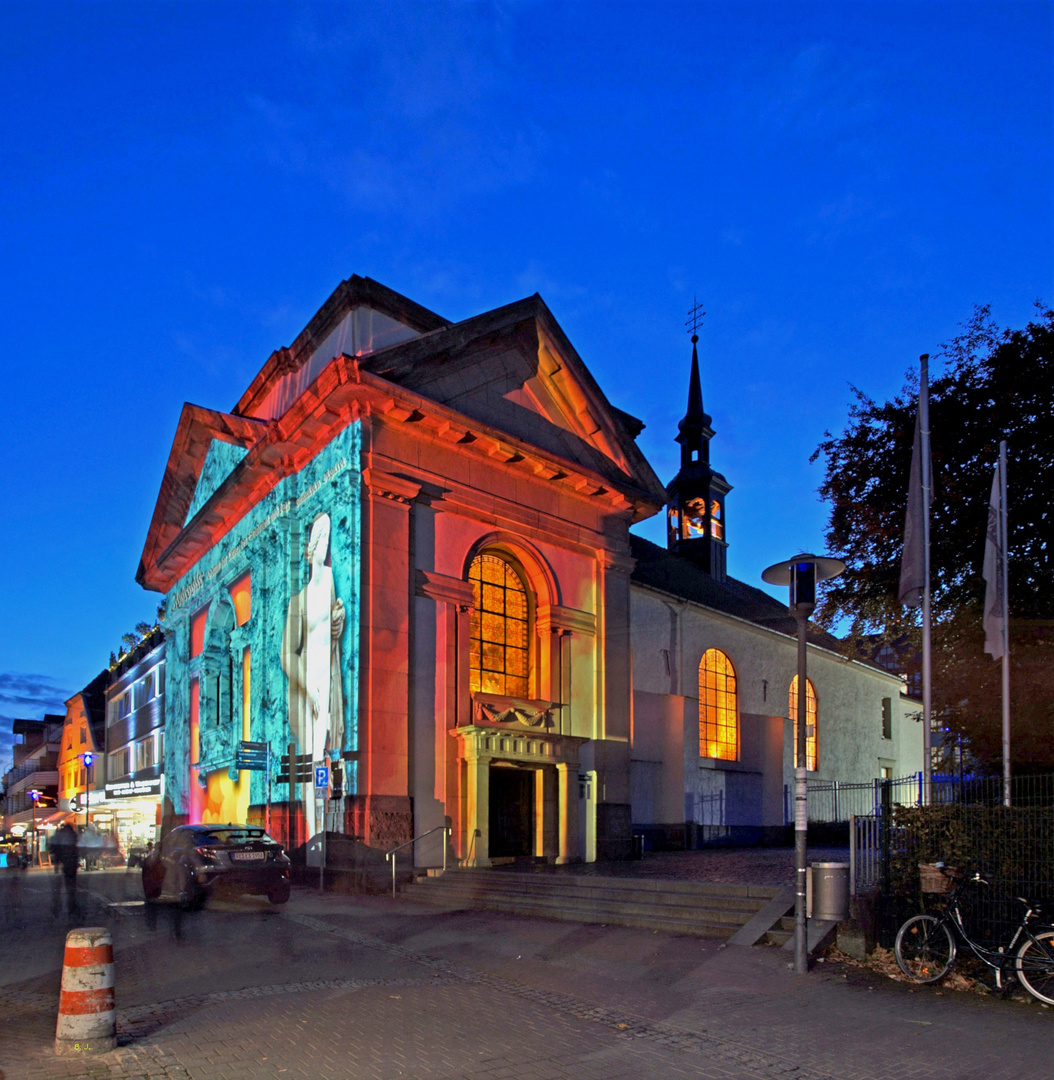 Die Gymnasialkirche...