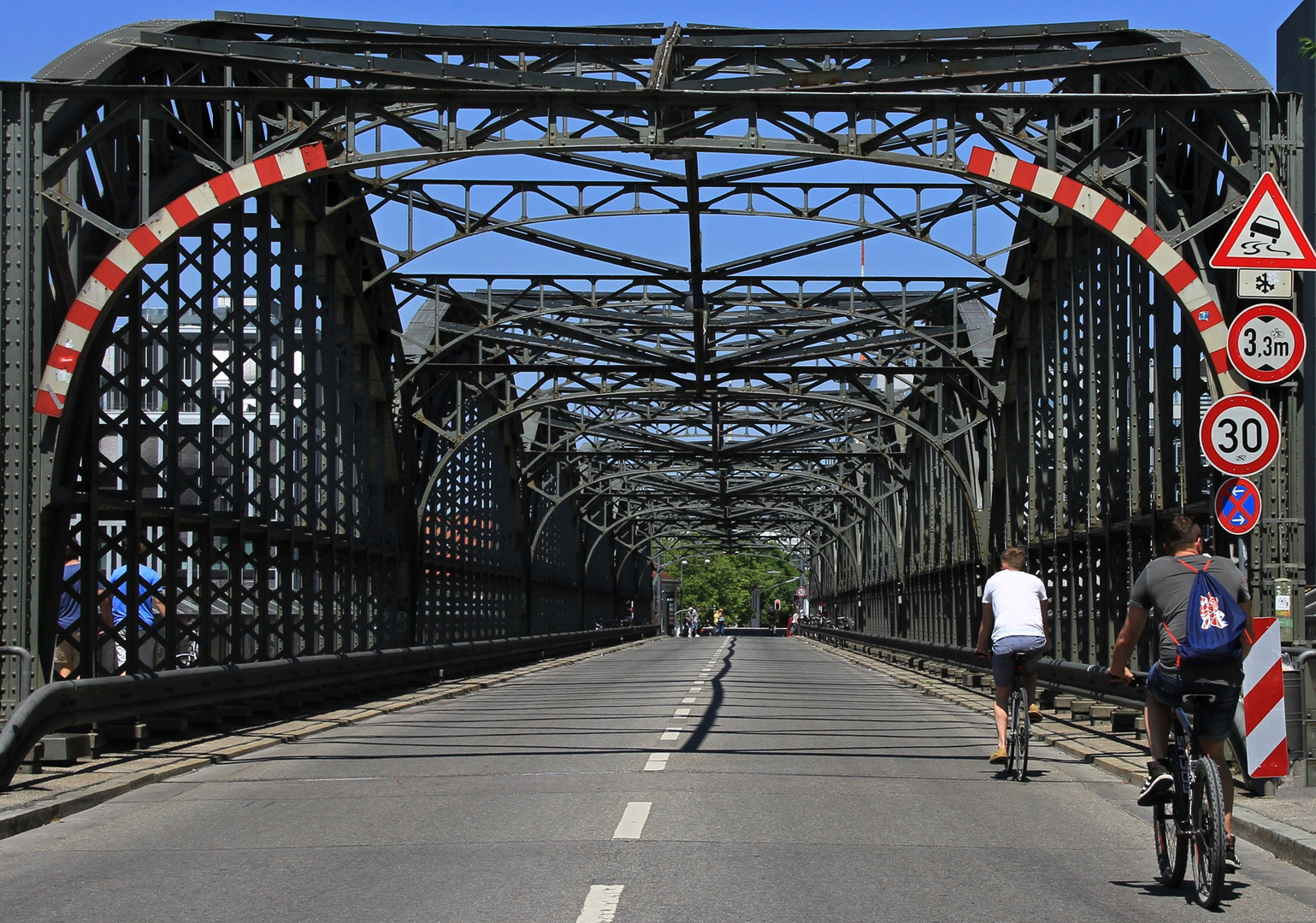 Die Hackerbrücke