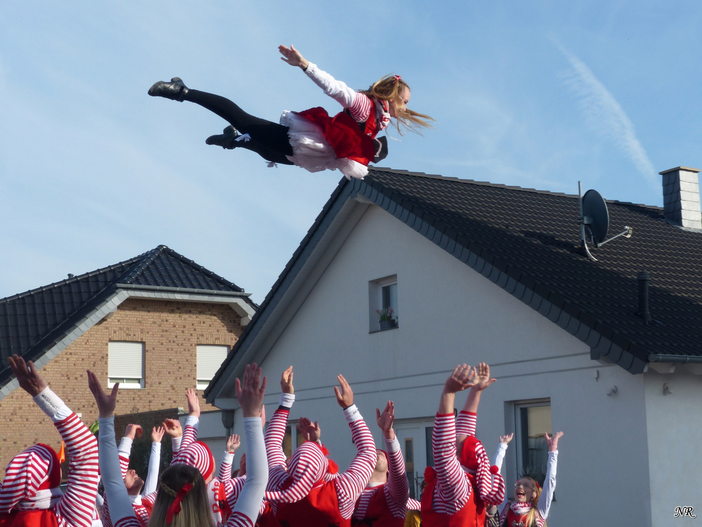 Die Hände zum Himmel 