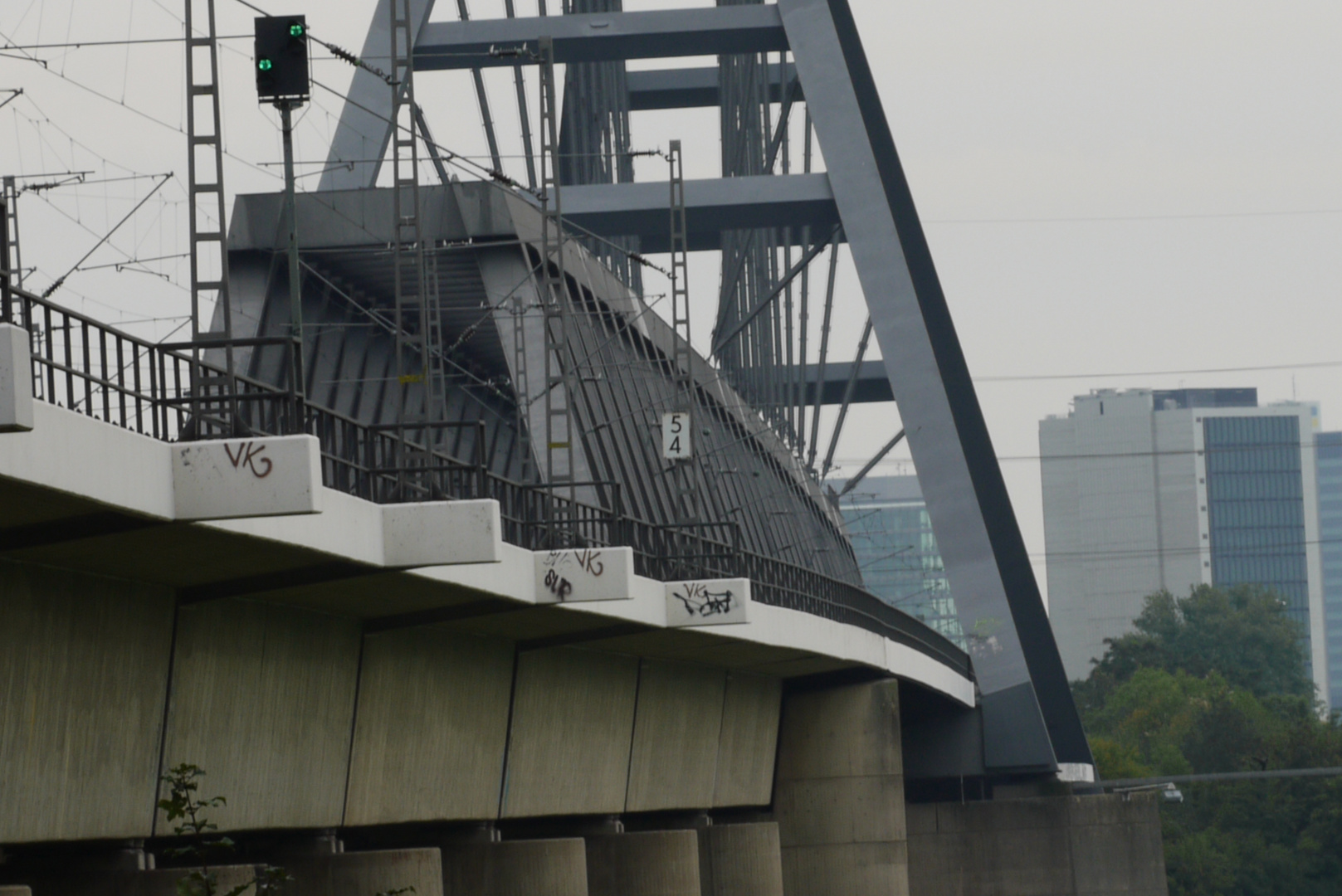 .... Die "Hammer Eisenbahnbrücke" ....