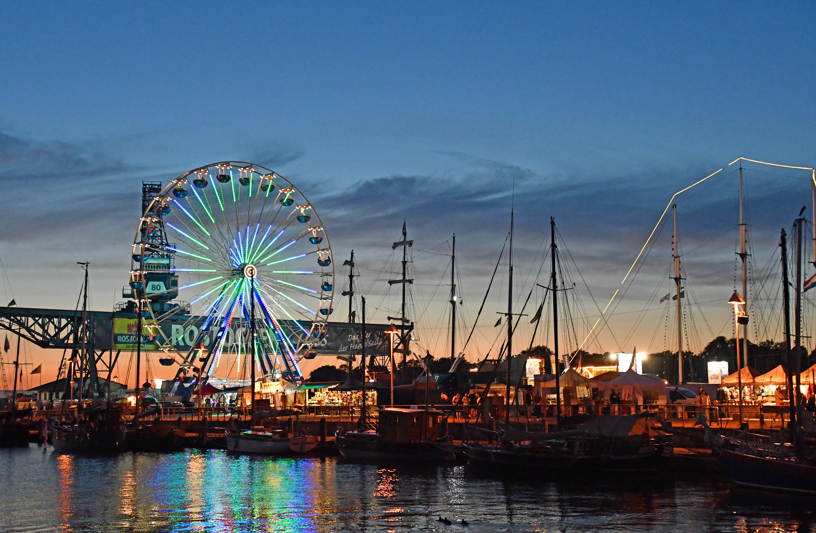 Die Hanse Sail 2021 im Rostocker Stadthafen