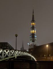 Die Hauptkirche St. Katharinen ..........