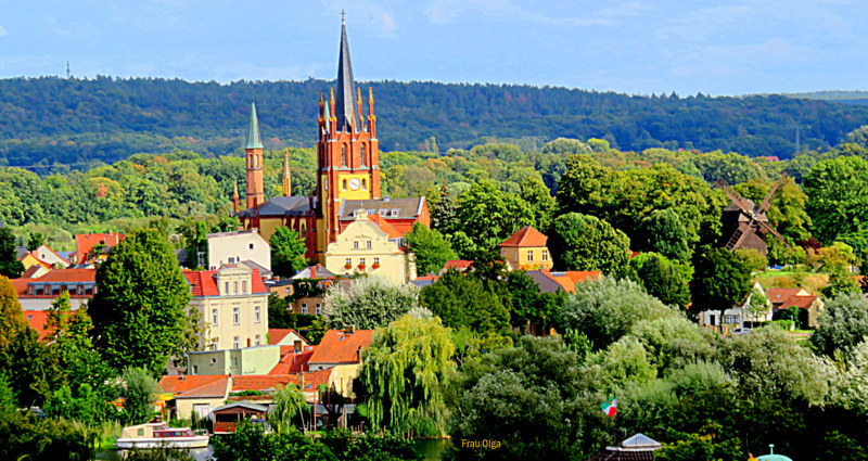 Die Heilig Geist Kirche in Werder