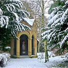 Die heiligen Orte zu Arenberg im Winter (Tempelchen mit der Geißelung Jesu)