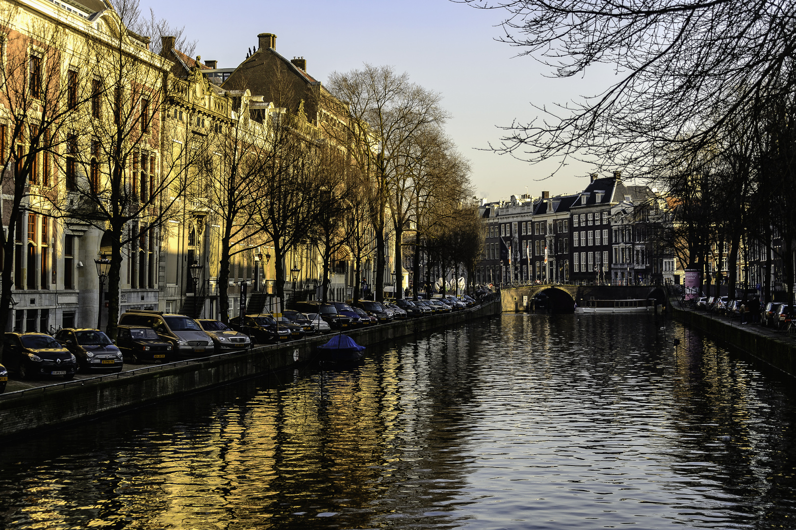 Die Herengracht an der Vijzelstraat