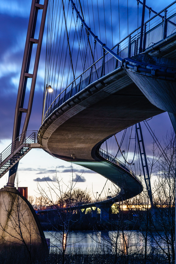 Die Herrenkrugbrücke (2)