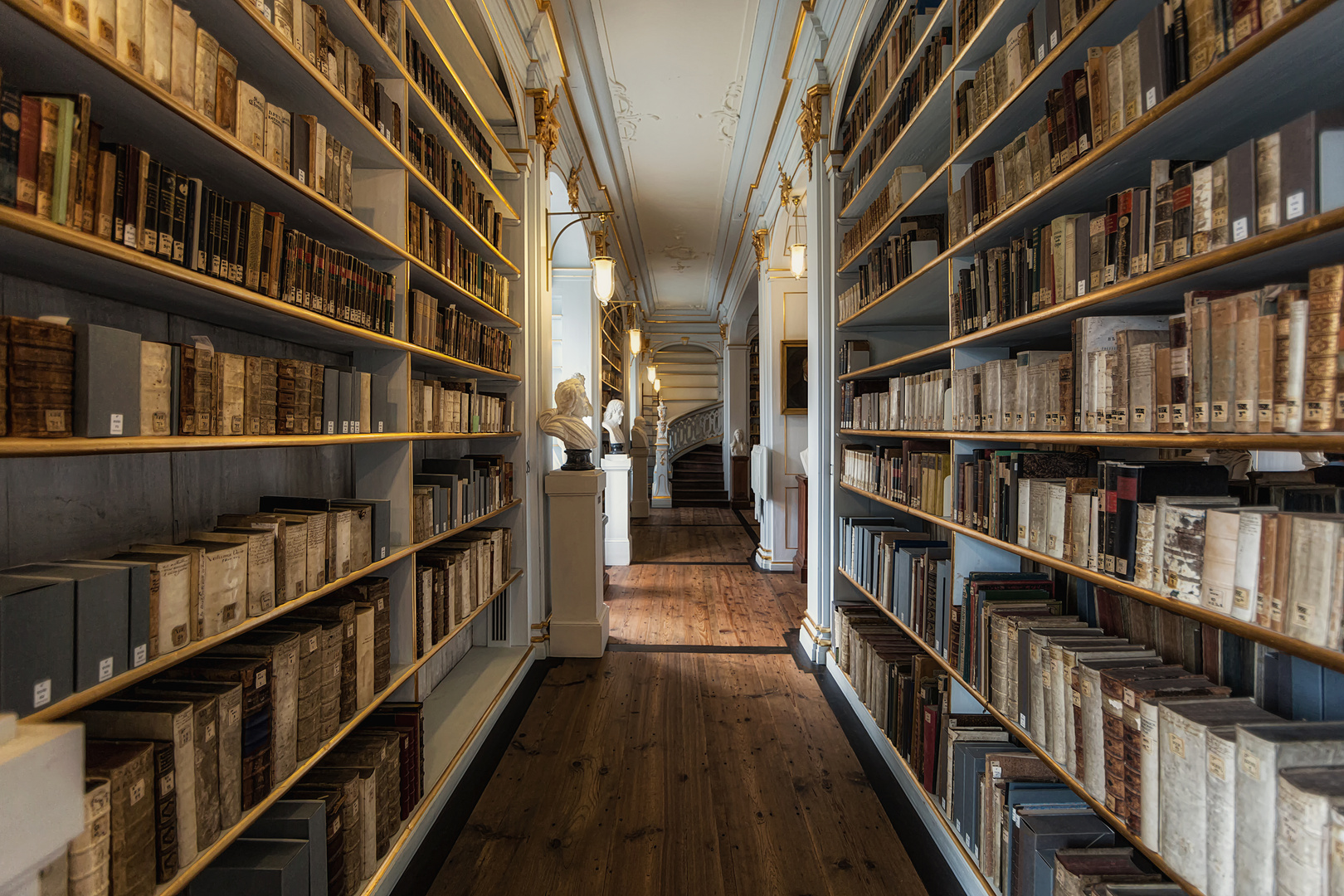 Die Herzogin Anna Amalia Bibliothek Foto Bild Architektur Schlosser Burgen Profanbauten Bilder Auf Fotocommunity