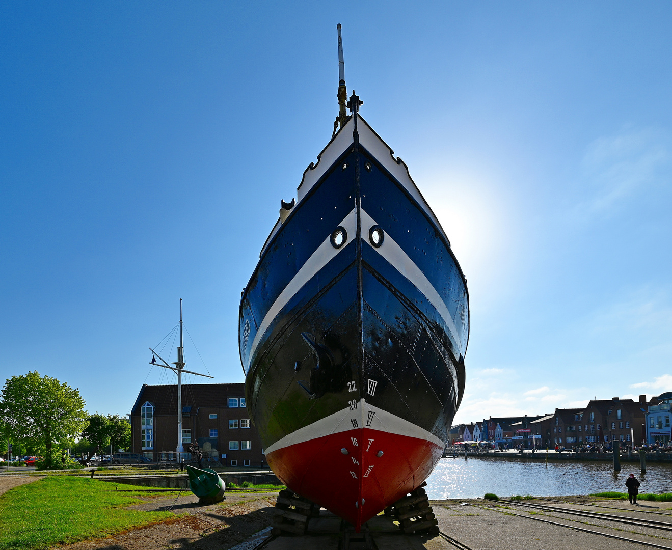 Die HILDEGARD im Husumer Binnenhafen