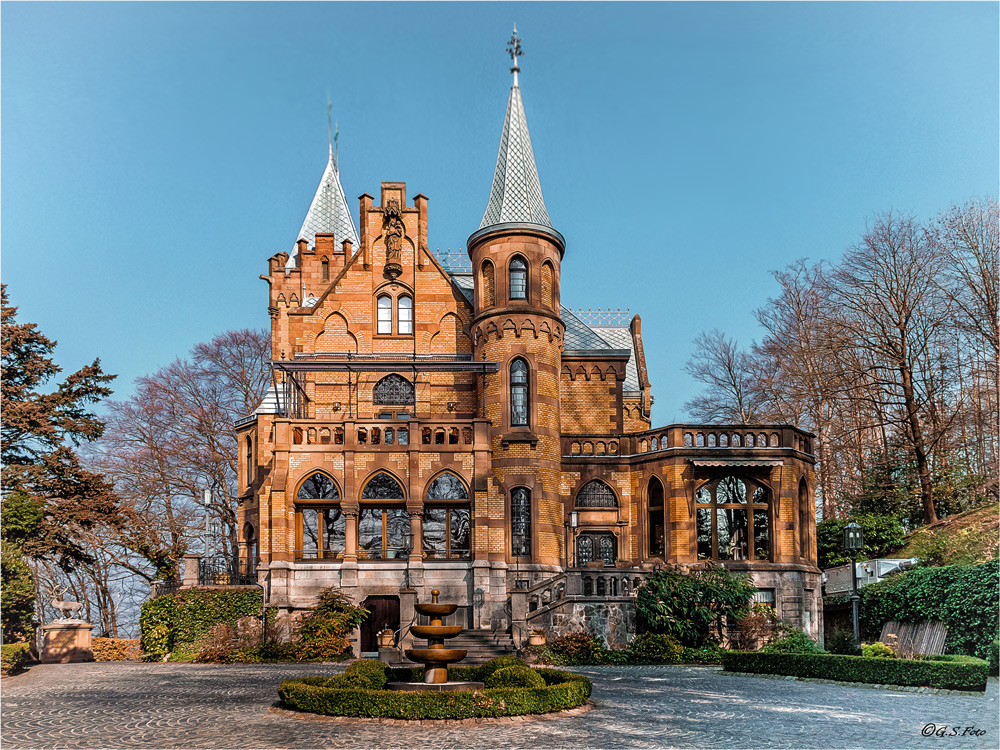 Die Hirschburg....