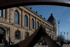 die historische Stadthalle in Wuppertal durch neue Augen gesehen