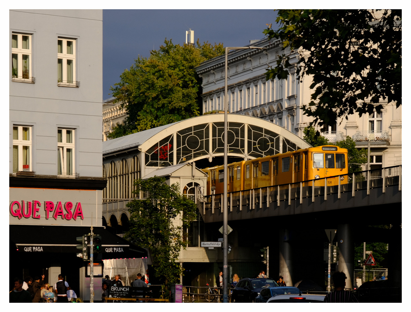 Die Hochbahn in Kreuzberg      Am Görli