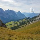 Die Hochfeldern Alm im Tal