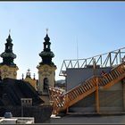 Die "Höhenrauschwege" führen auch durch ein Kirchturmfenster der Ursulinenkirche.....