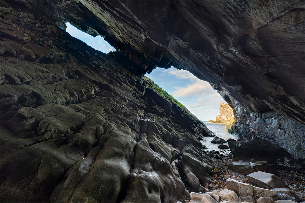 Die Höhle