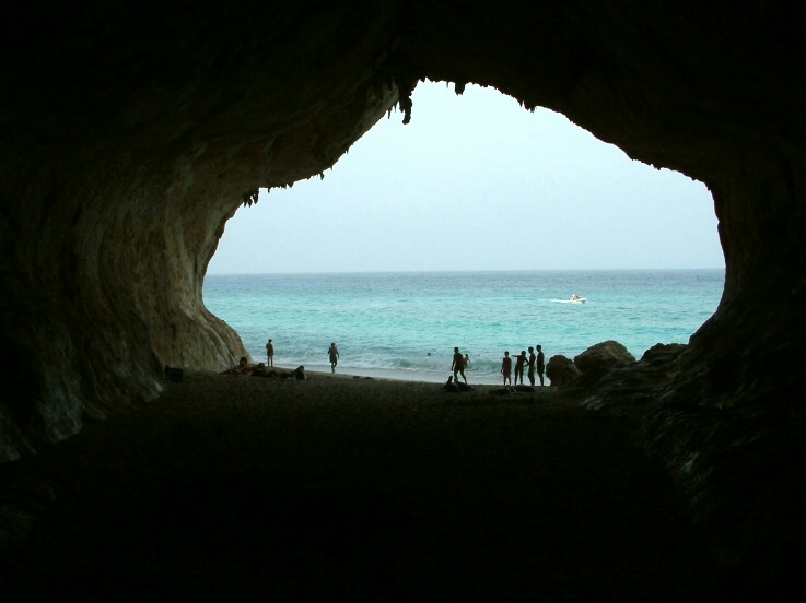 Die Höhle