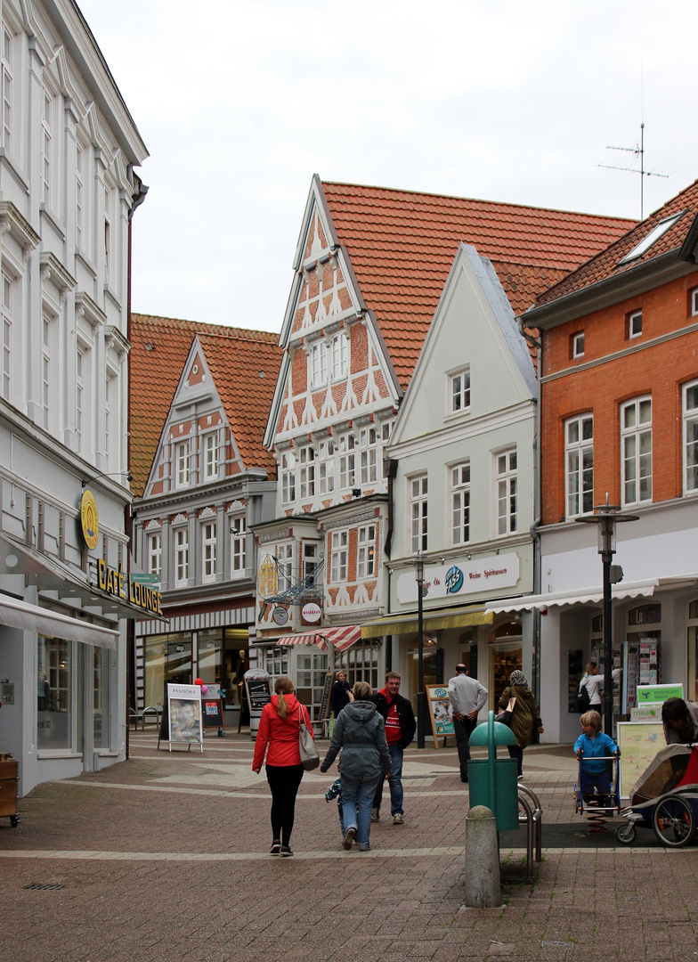 die Hökerstr. hoch ...