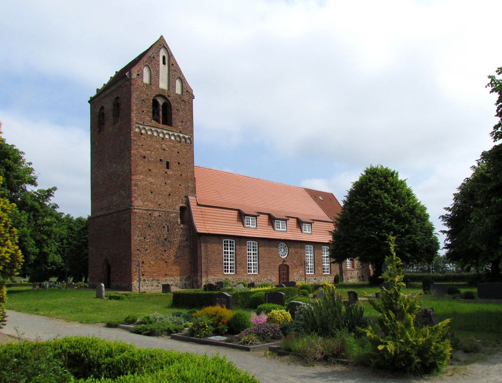 Die Hohe Kirche (St. Johannes) im Lemgow (Wendland)