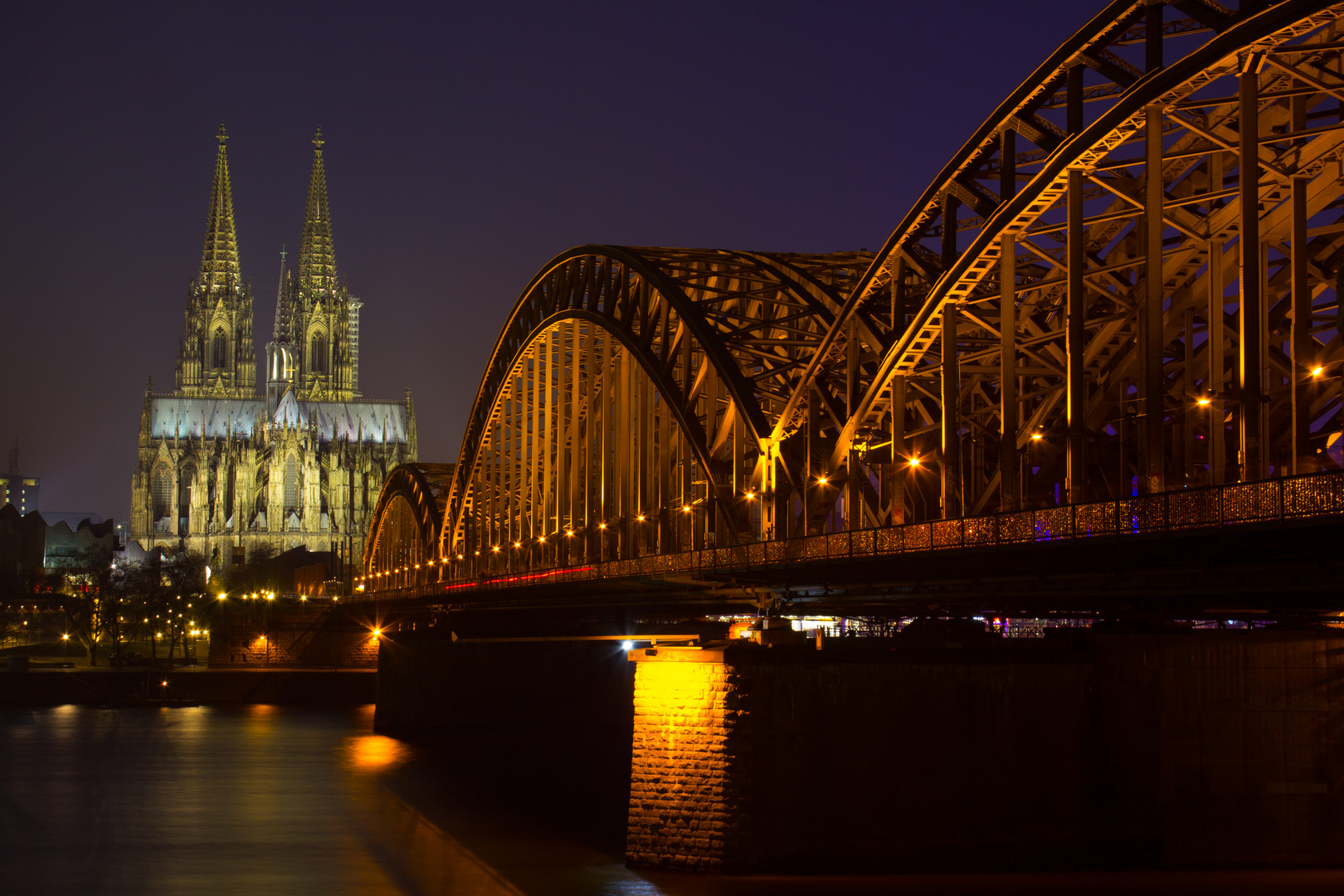 die Hohenzollernbrücke