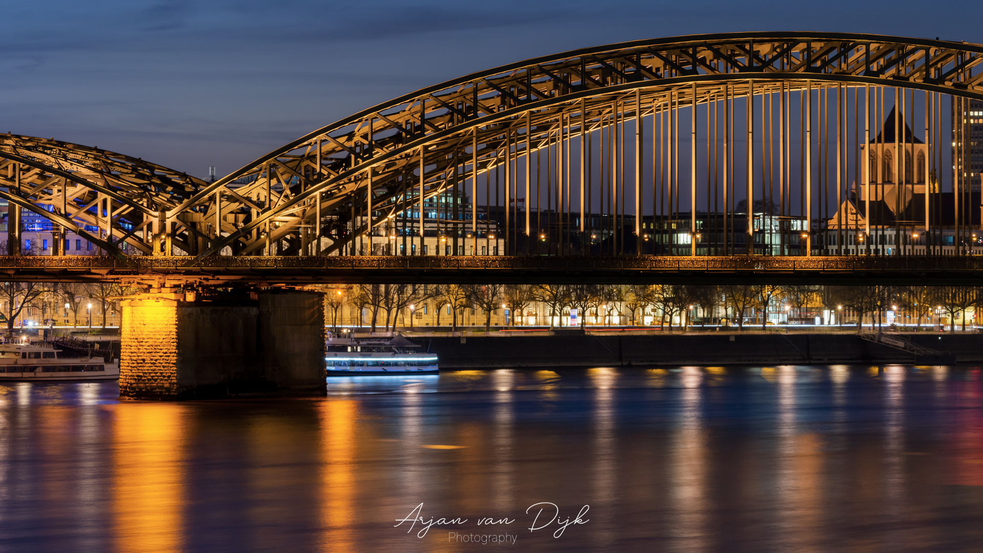 Die Hohenzollernbrücke