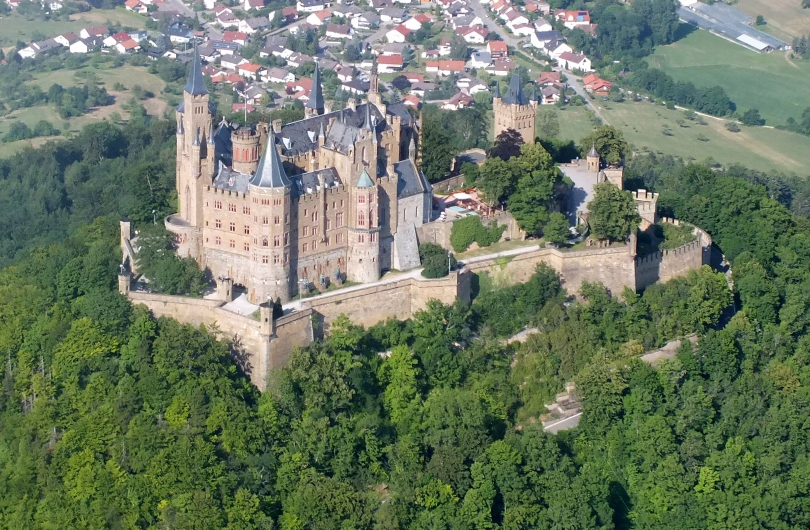 die Hohenzollernburg