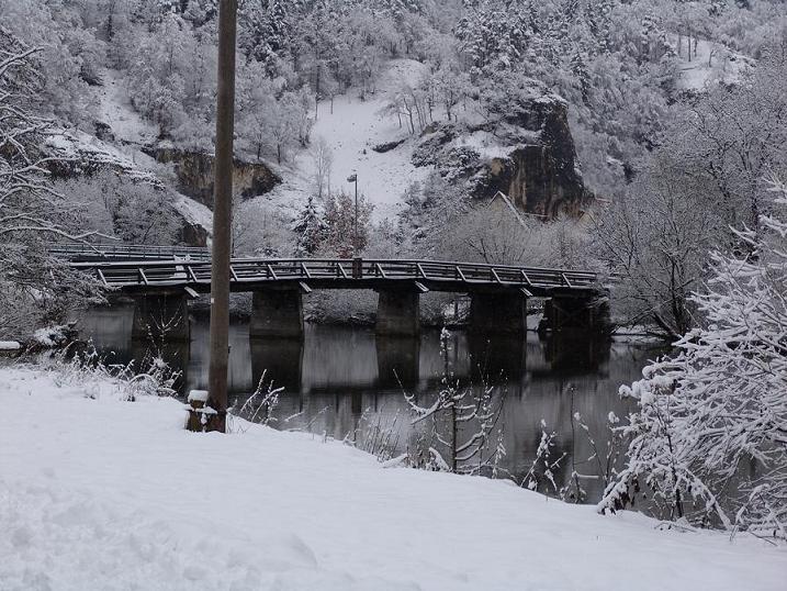 Die Holzbrücke