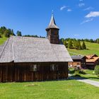 Die Holzkirche von Obermutten...