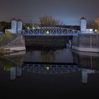 Die Hubbrücke am Handelshafen...