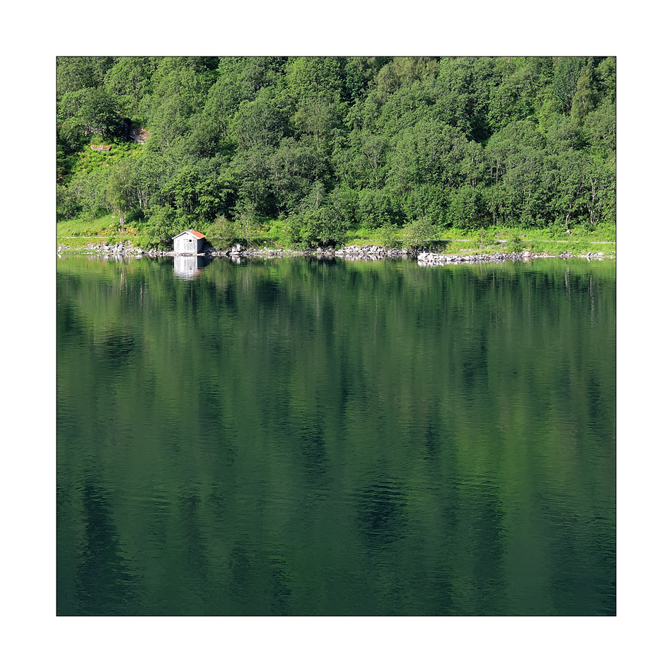 Die Hütte am Fjord