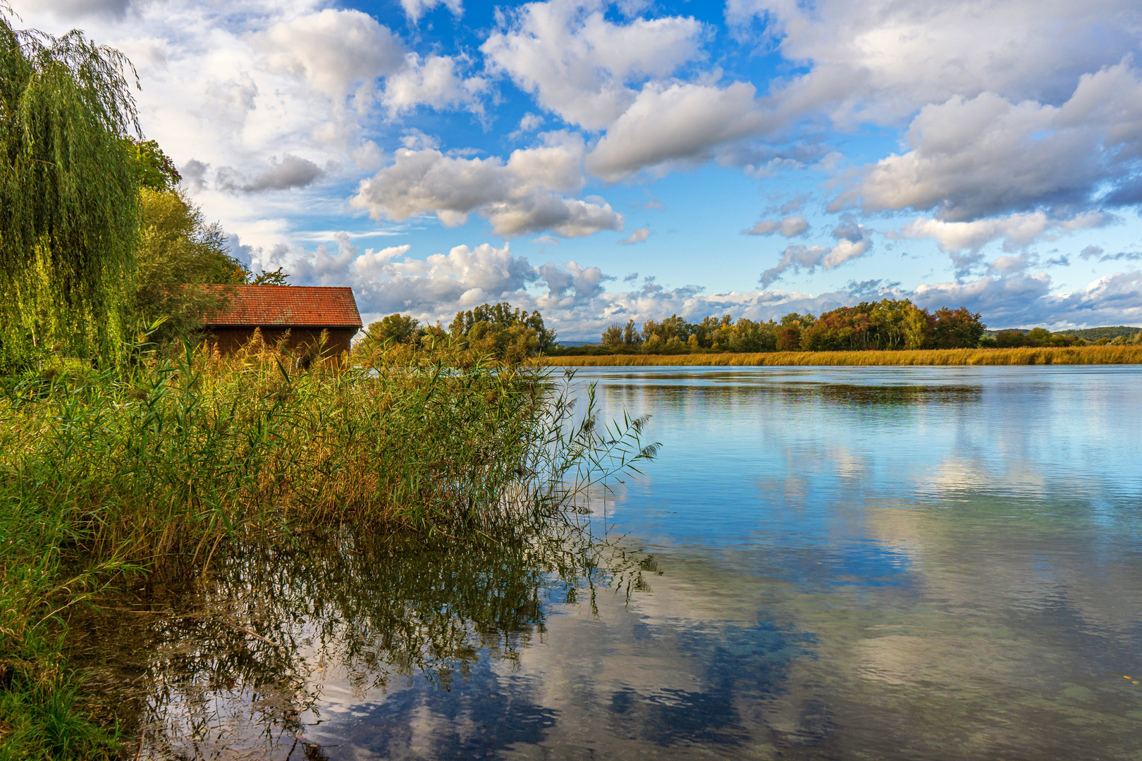 Die Hütte am Fluß