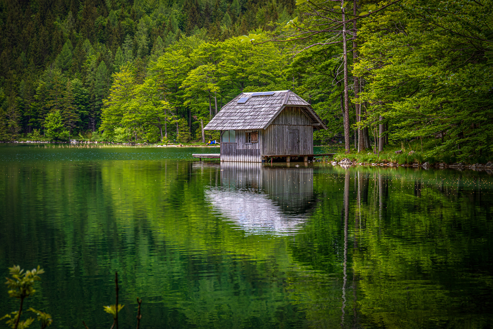 Die Hütte am See.