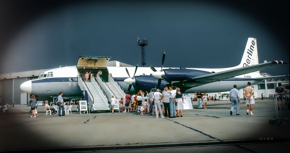 Die Il-18 in Berlin-Schönefeld