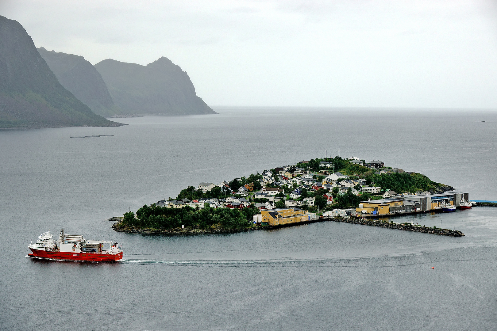 die Insel Husöy