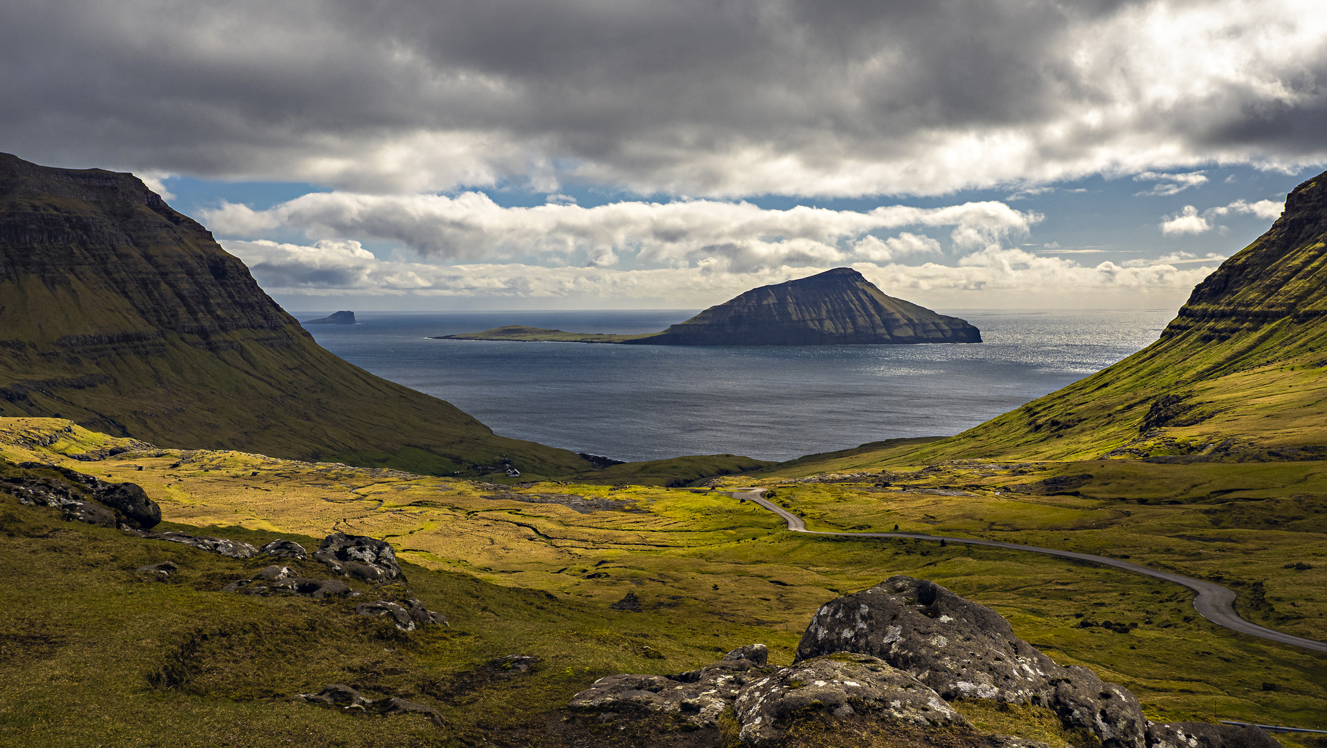 Die Insel Koltur der Färöer Inseln