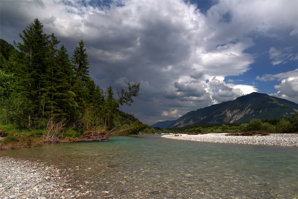 Die Isar im oberen Isartal