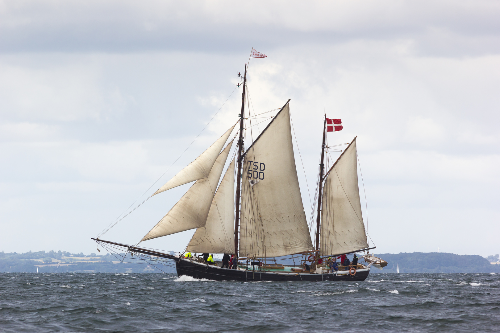 die jagtbygget Galeasse "SKIBLADNER II" ...