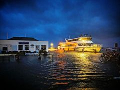 Die Jahrhundert - Sturmflut Vitte Insel Hiddensee Hafen 