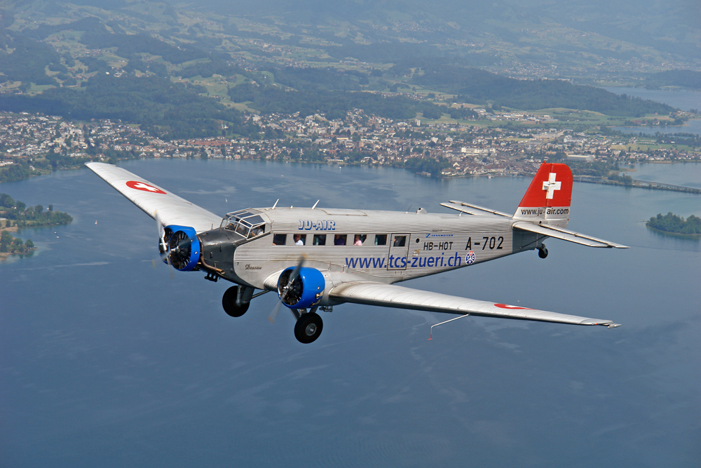 Die JU-52 über Rapperswil SG...